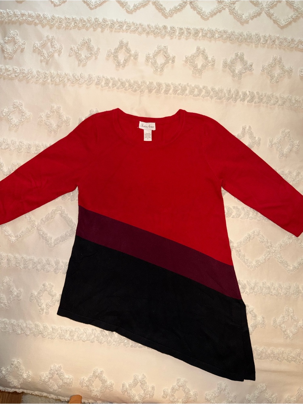 Colorblock Red Crewneck Tunic Sweater - Fashion Avenue